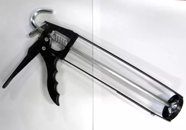 SILIKONIPISTOOLI 9" - Silikonipuristimet ja uretaanipistoolit - 6438168065151 - 1