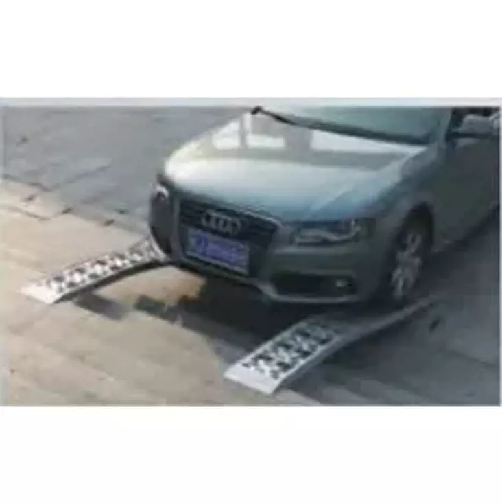 Autoramppi 2kpl / 1360kg alumiini - Apupukit ja huoltorampit - 6438168089102 - 1