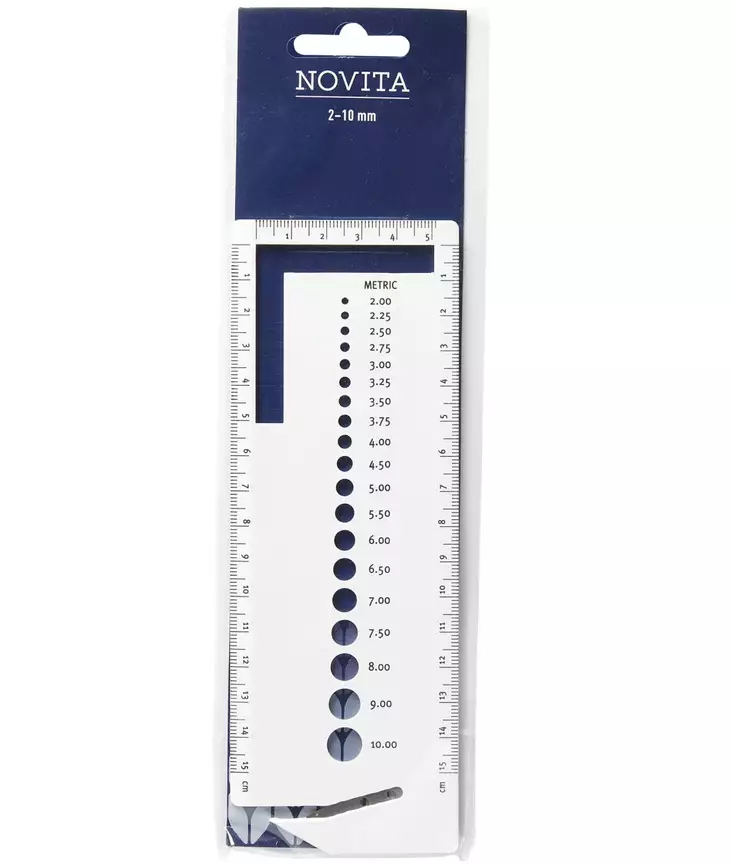 NOVITA PUIKKOMITTARI LEIKKURILLA - Muut neulontatarvikkeet - 6412619699324 - 2