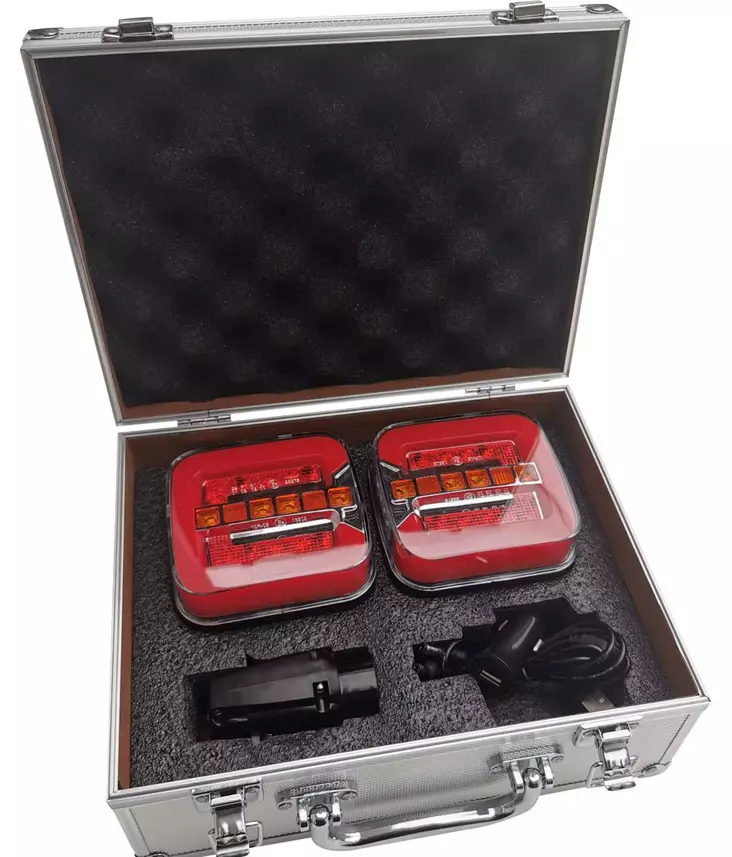 PERÄKÄRRYN LED VALOSARJA LANGATON ARCTIC TRAILER - Valosarjat verkkovirta - 6438014264714 - 1