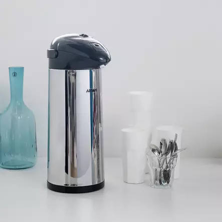 Pumpputermos Airam Pumppis 1,9 L - Termospullot, -mukit ja ruokatermokset - 6435200010636 - 2