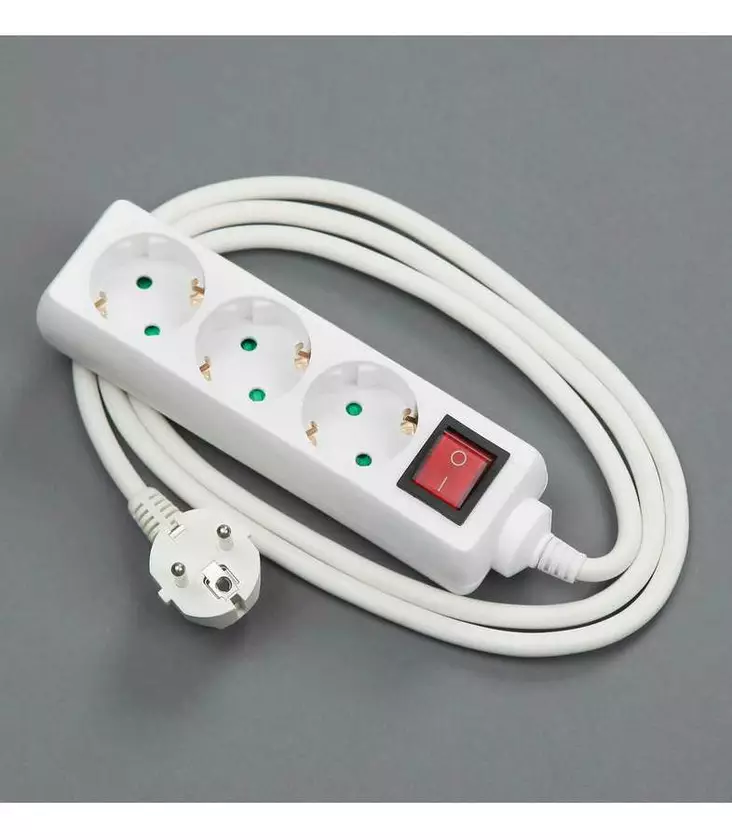 JATKOJOHTO 3-OSAINEN 5,0M KATKAISIJALLA MAADOITETTU VALKOINEN - Jatkojohdot, kaapelikelat ja tarvikkeet - 6438140263506 - 1