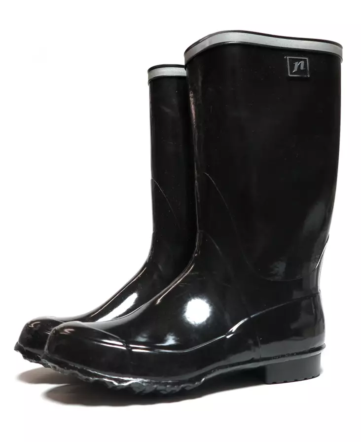 Laadukkaat kotimaiset Nokian kumisaappaat on luotettavasti vedenkest=C3=
=A4vi=C3=A4. - Kumisaappaat - 6414744041436 - 1