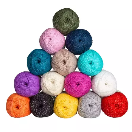 LANKA PYYNIKKI 41 PUNAINEN 100g - Sukkalangat - 6430063331447 - 2