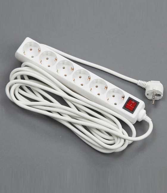 JATKOJOHTO 6-OSAINEN MAADOITETTU 5M KYTKIN - Jatkojohdot, kaapelikelat ja tarvikkeet - 6438140266507 - 1