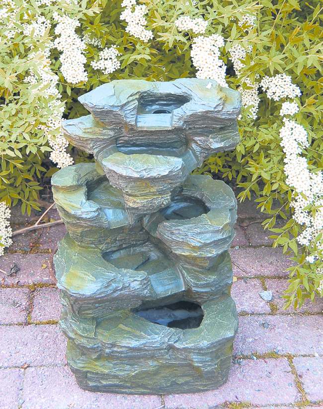 SUIHKULÄHDE PIENI KALLIO - Suihkulähteet ja altaat - 6438168086507 - 1