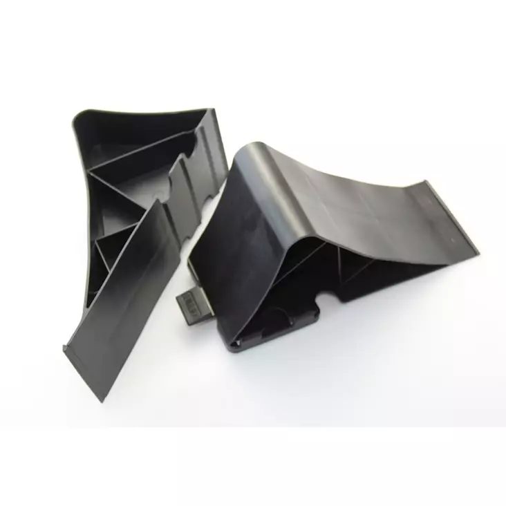 Mäkikiila 2kpl muovi - Peräkärryn kuomut ja tarvikkeet - 6438168110578 - 1