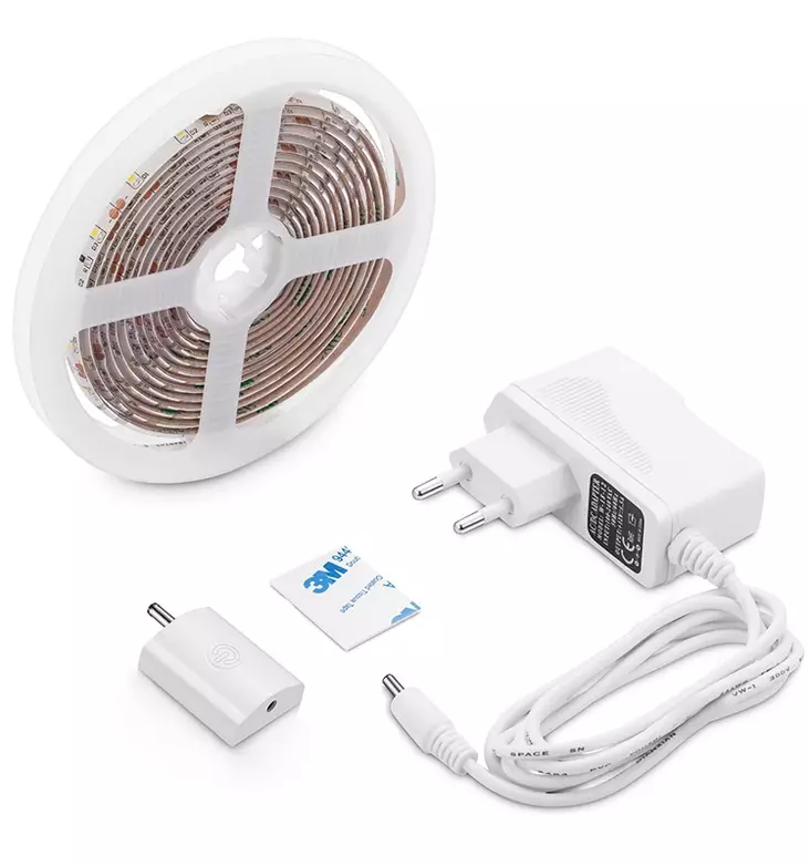 LED NAUHA 1,5M HIPAISUKYTKIMELLÄ - LED valonauhat - 6438140414618 - 1