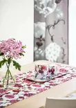 VALLILA KAITALIINA HALVA RED 40x150cm - Pöytäliinat, vahakankaat ja kaitaliinat - 6419835185419 - 2