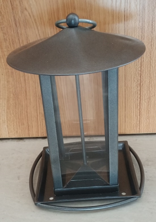 jyv=C3=A4sy=C3=B6tin pro visert=C3=A4j=C3=A4 lintujen ruokinta - Lintulaudat ja ruokinta-automaatit - 6438168111209 - 1